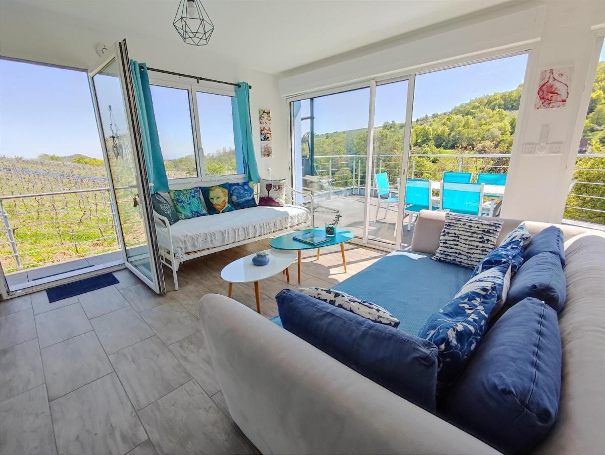 Janea Big Blue House Appartement Reichsfeld Buitenkant foto